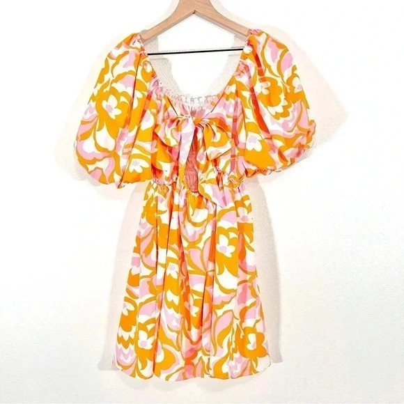 Sweet Lemon Puff Sleeve Dress with Pockets - Picture 6 of 11